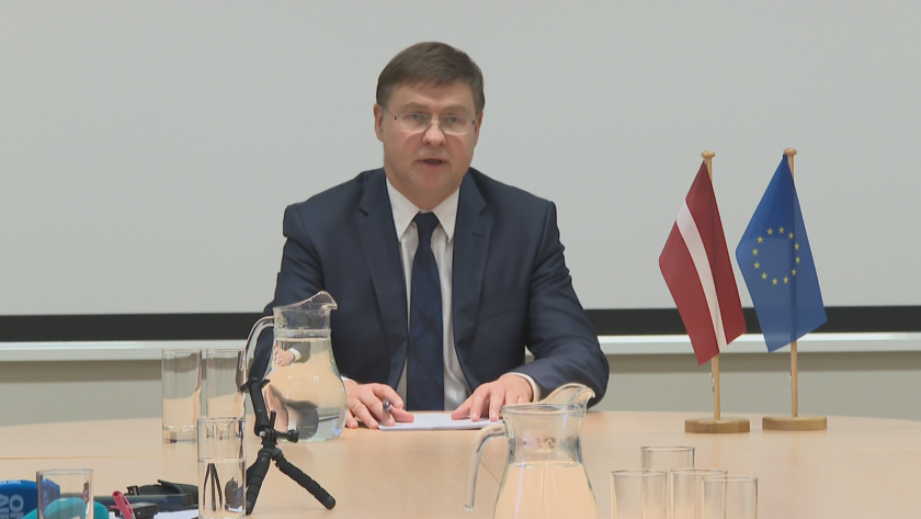 България трябва да заложи 3% дефицит в новия бюджет, за