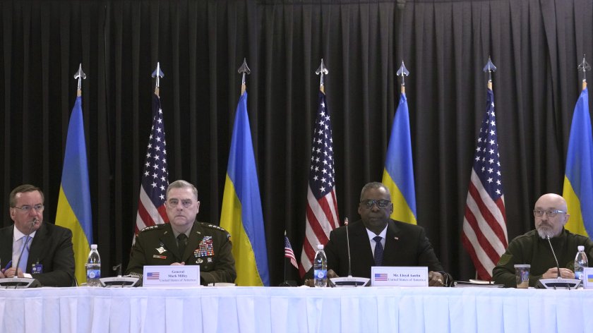 Западните съюзници продължават да укрепват бойната мощ на Украйна
