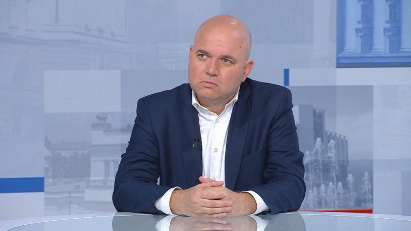 Владислав Панев: В Бюджет 2023 ще се орежат разходите, които не са нужни