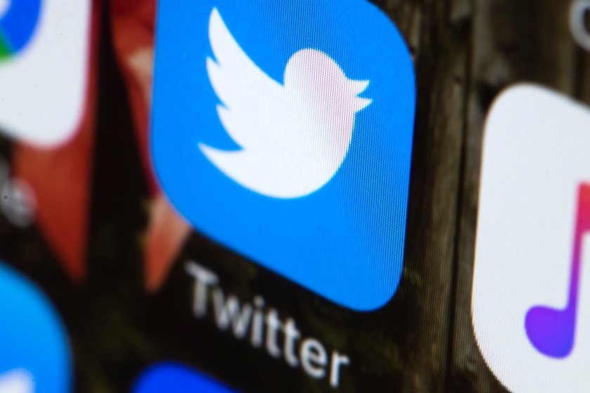 Синият знак, който удостоверява истинските профили в Туитър, вече е