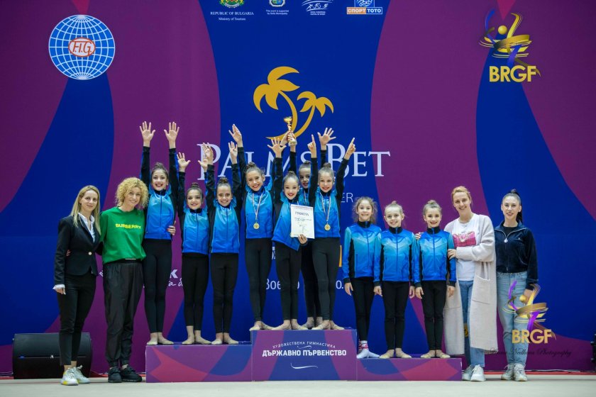 първият отбор клуб илиана спечели титлата девойките младша възраст държавното отборно художествена гимнастика