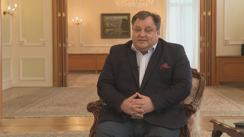 Във Великобритания да отразяваш британското кралско семейство е въпрос на