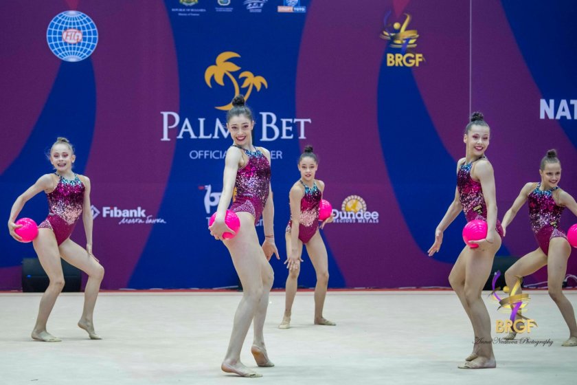ансамбълът девойки завоюва сребро многобоя международния турнир художествена гимнастика гдиня