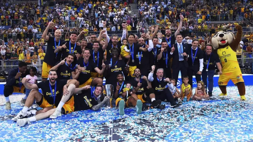 Отборът на Гран Канария спечели Еврокупата и ще играе в Евролигата през следващия сезон