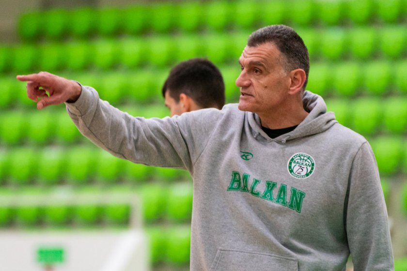 Старши треньорът на Балкан U19 Мирослав Ралчев изведе отбора си
