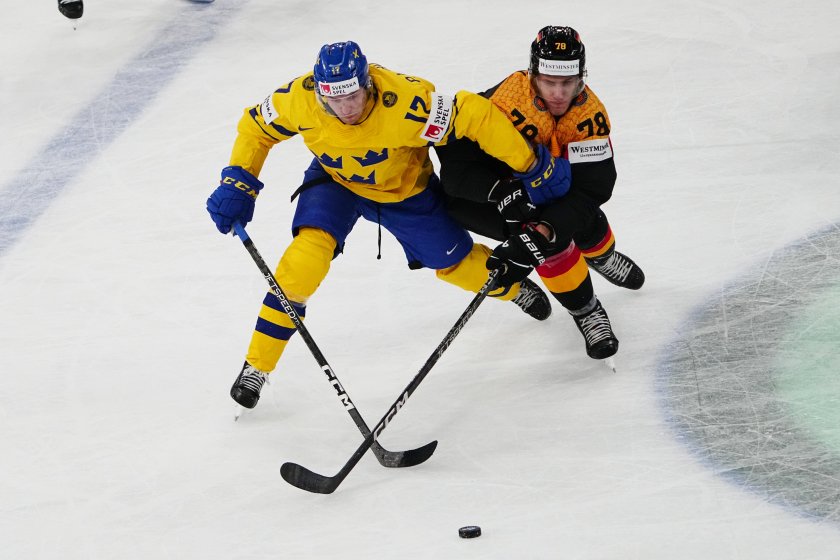 канада швеция стартираха победи световното първенство хокей лед