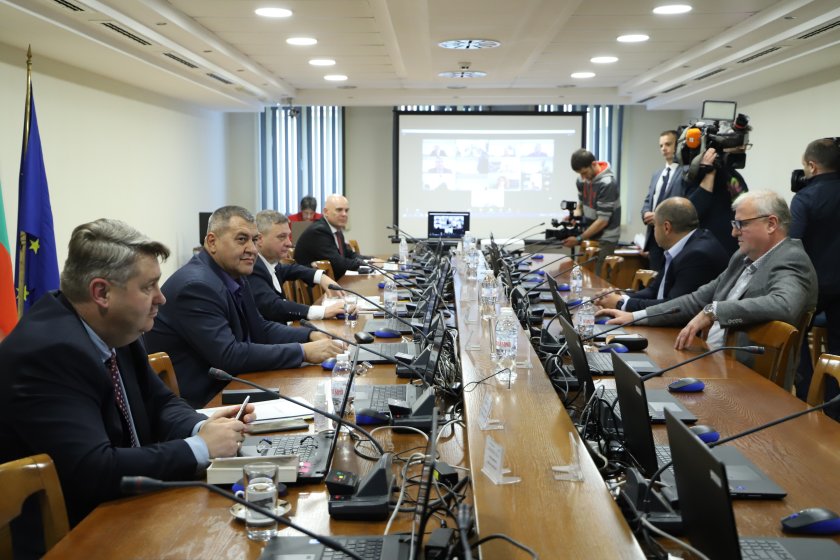 прокурорската колегия всс изпрати етичната дисциплинарната комисия сигнала сарафов гешев