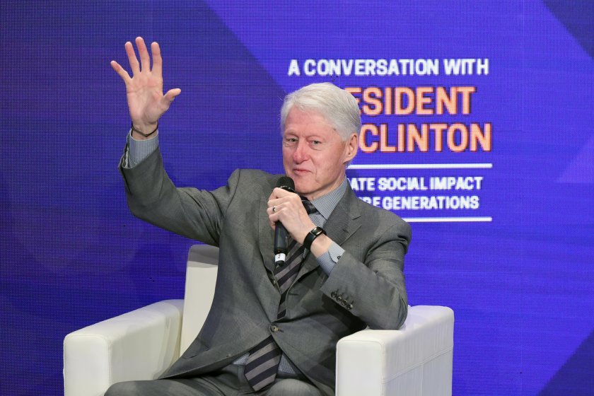 Американският президент Бил Клинтън вече е в България и участва