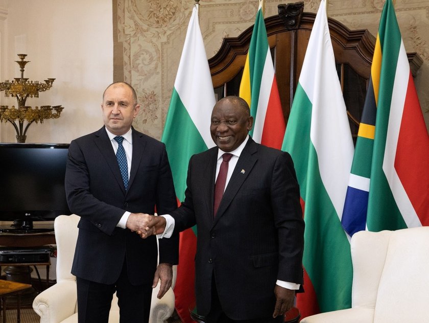 Президентът Румен Радев е на посещение в Република Южна Африка.