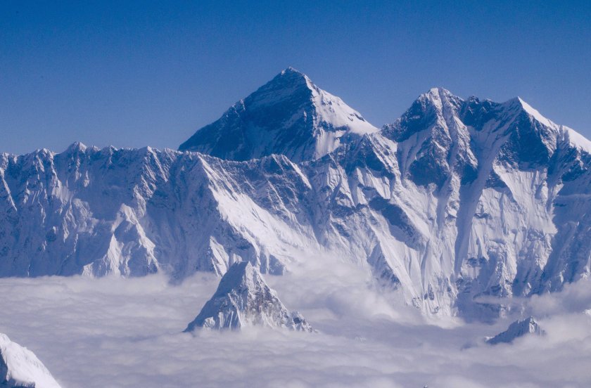 Рекорд за изкачване на Еверест. Шерпът Ками Рита покори най-високия