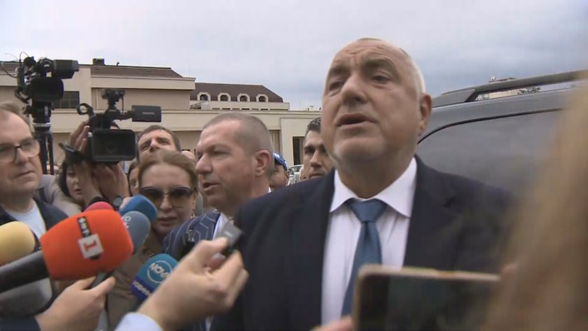Лидерът на ГЕРБ Бойко Борисов излезе от разпит в Софийска