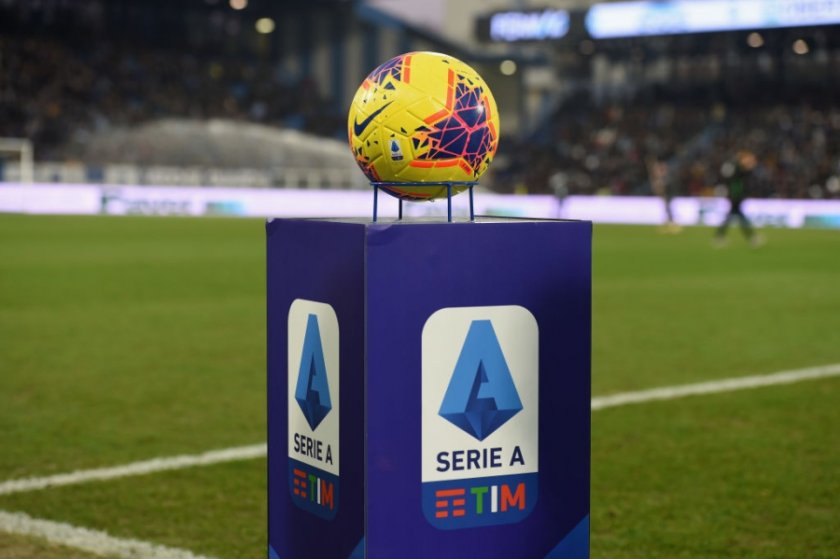 Специя и Верона ще играят в исторически плейоф за оставане в Серия "А"