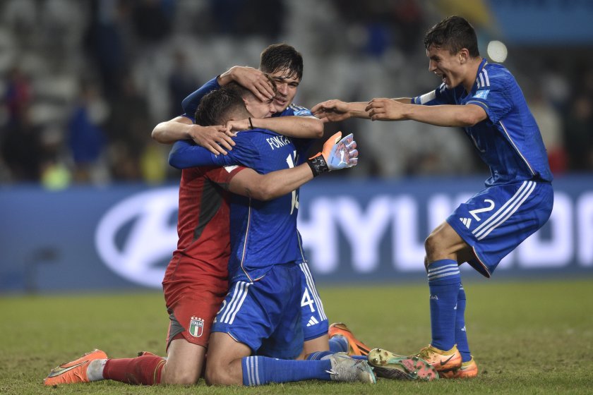 италия победи англия четвъртфинал световното футбол младежи години