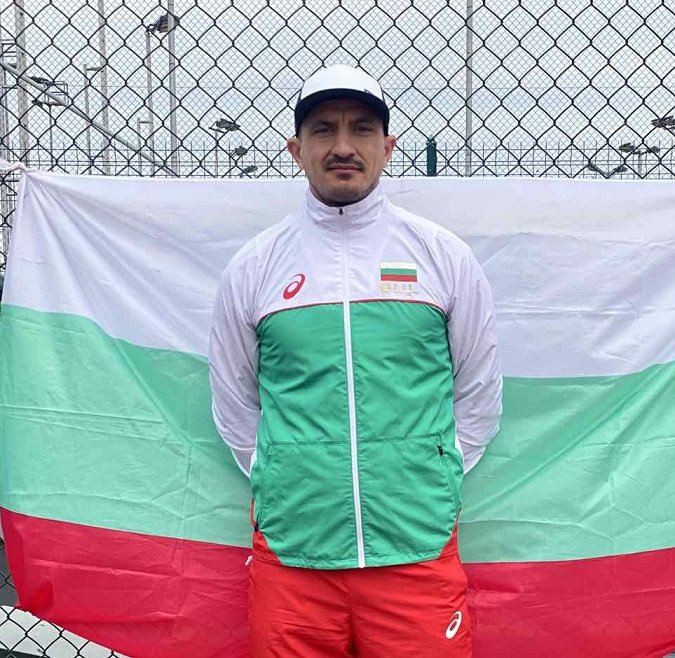 Михаил Атанасов е треньор на българските юноши и девойки на