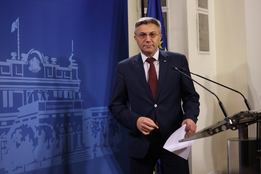 Обсъдихме полето на разговорите - темите, по които можем да