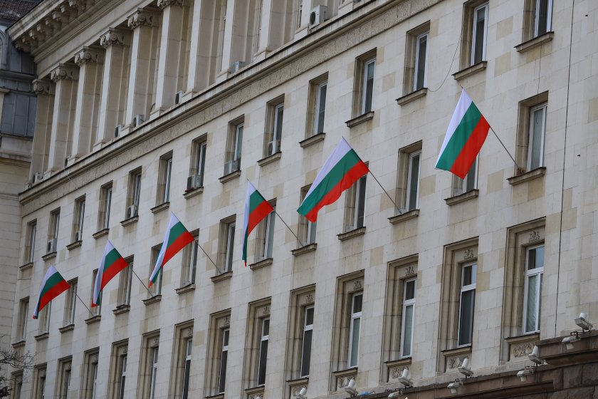 българия изпраща посланици израел молдова