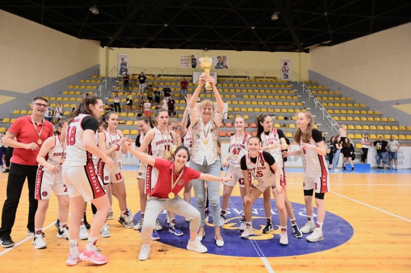 Локомотив София спечели титлата от Държавното първенство за момичета до