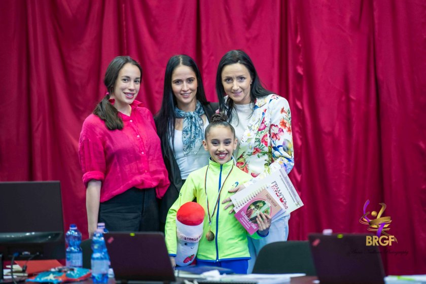 радина стоянова грабна златото многобоя девойките държавното първенство художествена гимнастика