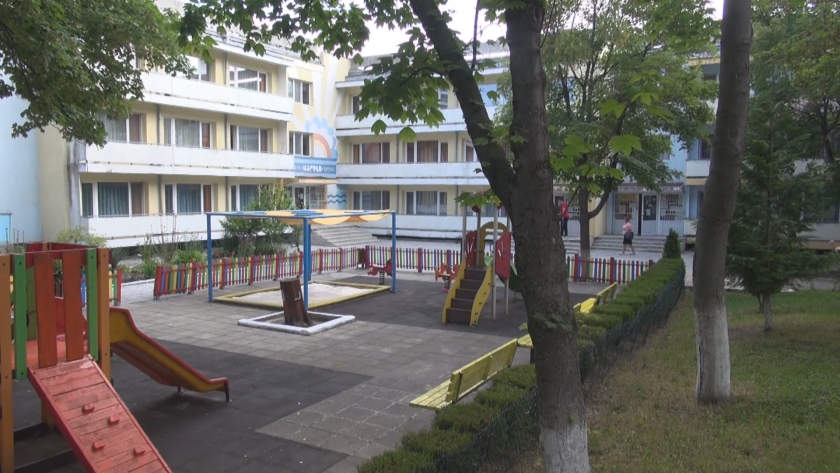 Сигнали за насилие в детска ясла в Бургас