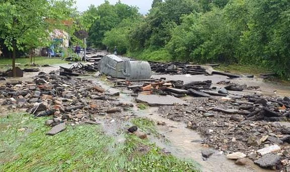 Обявено е бедствено положение в Берковица след проливния дъжд. Кметът