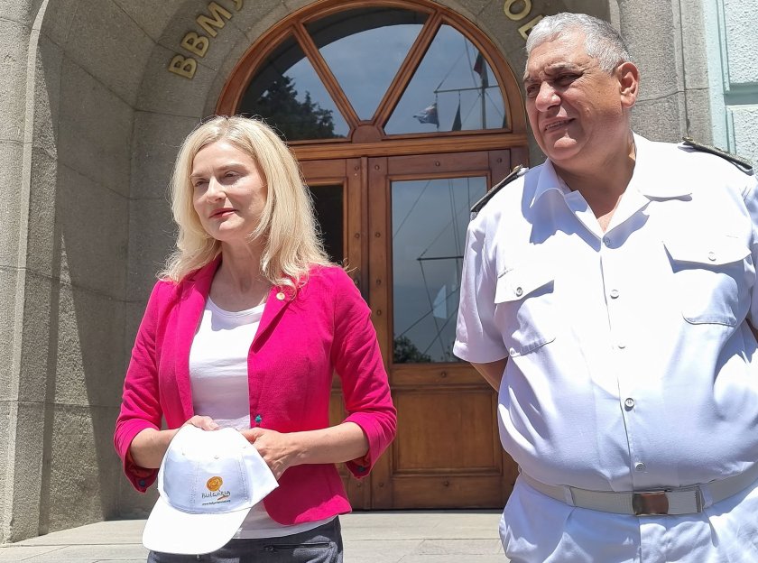 министърът туризма следващите дни опасност вероятност замърсяване достигне румънската граница дунав