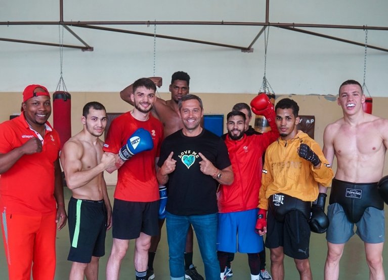 Националите на България по бокс при мъжете и жените научиха