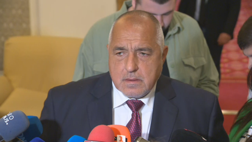 Колкото по-бързо забравим вчерашната среща с ПП-ДБ, толкова по-добре, каза