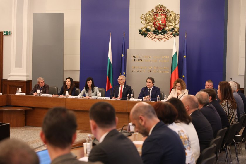 На извънредно заседание Националният съвет за тристранно сътрудничество обсъжда проектобюджет