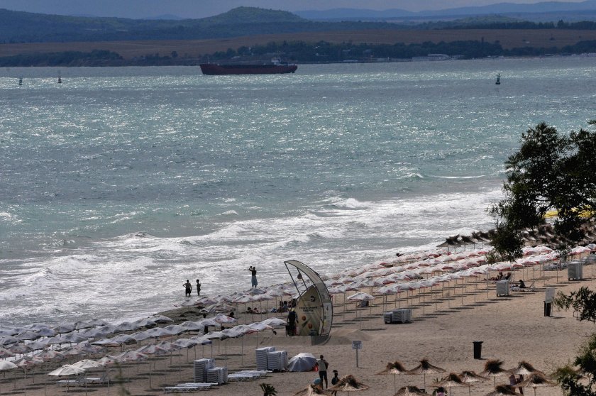 българските води остават чисти забелязани петна вероятно нефтопродукти изхвърлени кораб