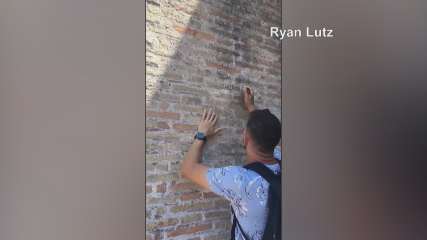 Кой е Иван от Колизеума?