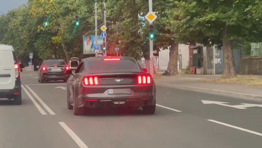 Проверка на факти: Колко скъпи са автомобилите на украинците в Слънчев бряг?