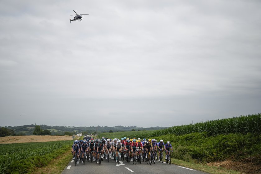 контузии спряха двама колоездачи тур дьо франс 2023