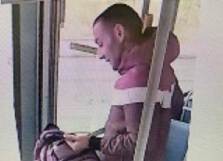 издирват мъж нападнал жена трамвайна спирка софия снимка