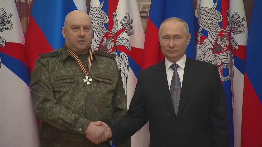 Киев обяви, че постига бавни успехи при ожесточени сражения при