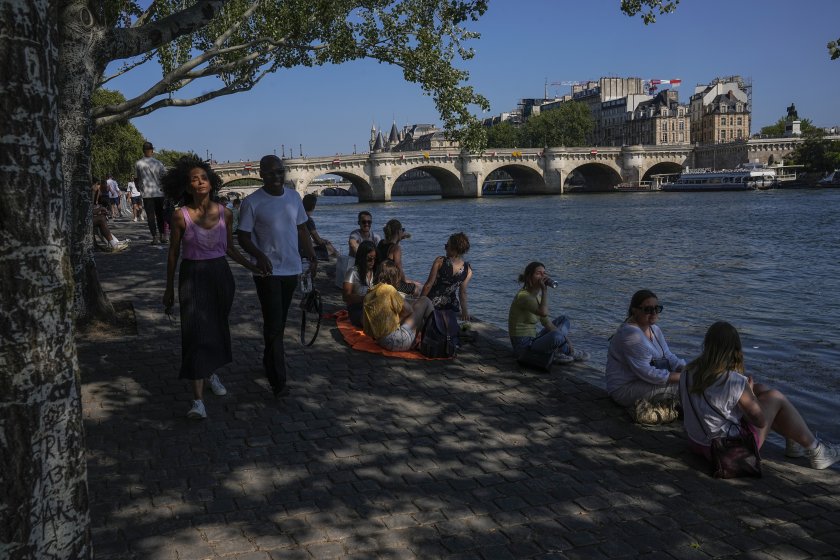Жителите на Париж и туристите ще могат да плуват в