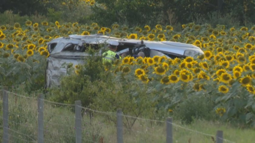 Втори мигрант почина след катастрофата на АМ Тракия снощи. В