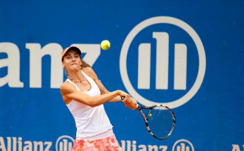 Диа Евтимова се класира за четвъртфиналите на двойки на турнира