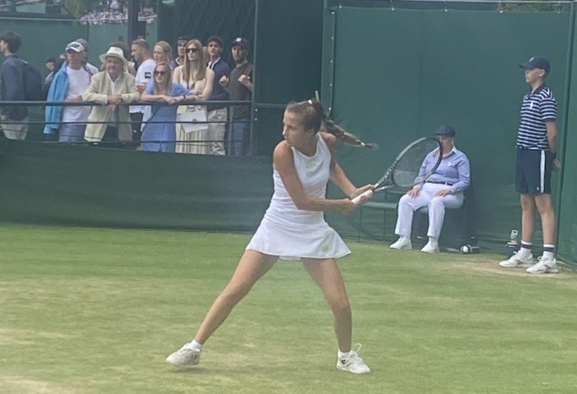 Нов убедителен успех прати Росица Денчева на осминафиналите на Уимбълдън при девойките