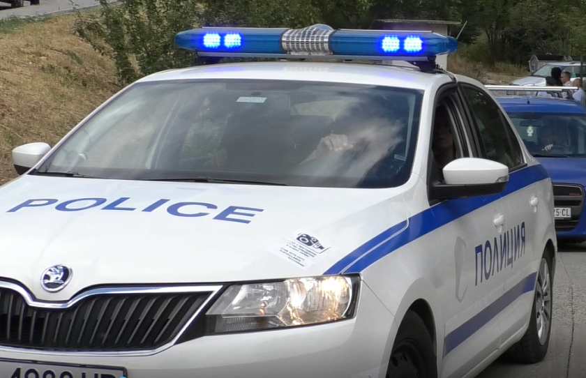Полицаи във Варна са задържали криминално проявен 70-годишен мъж за