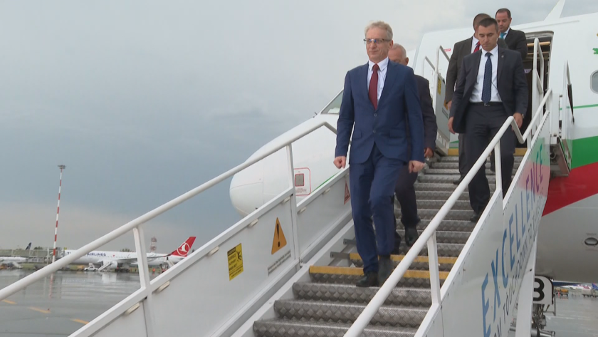 Николай Денков заминава на посещение в Гърция - ще се срещне с Мицотакис