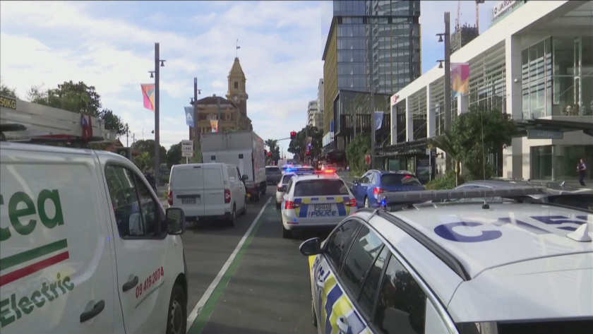 Стрелба с 2 жертви в Окланд, Нова Зеландия, часове преди