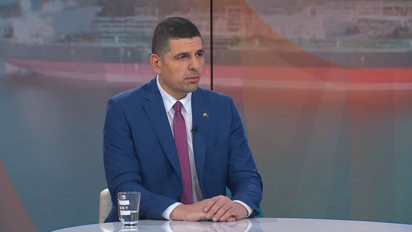 Много идеи се обсъждат, утре ще бъдат направени доста интересни