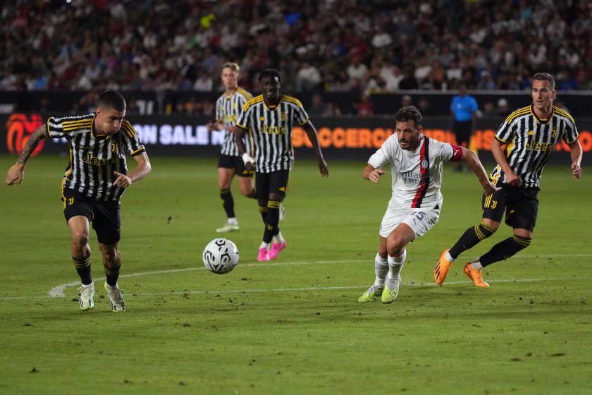 Отборите на Ювентус и Милан направиха равенство 2:2 в редовното време в приятелски мач