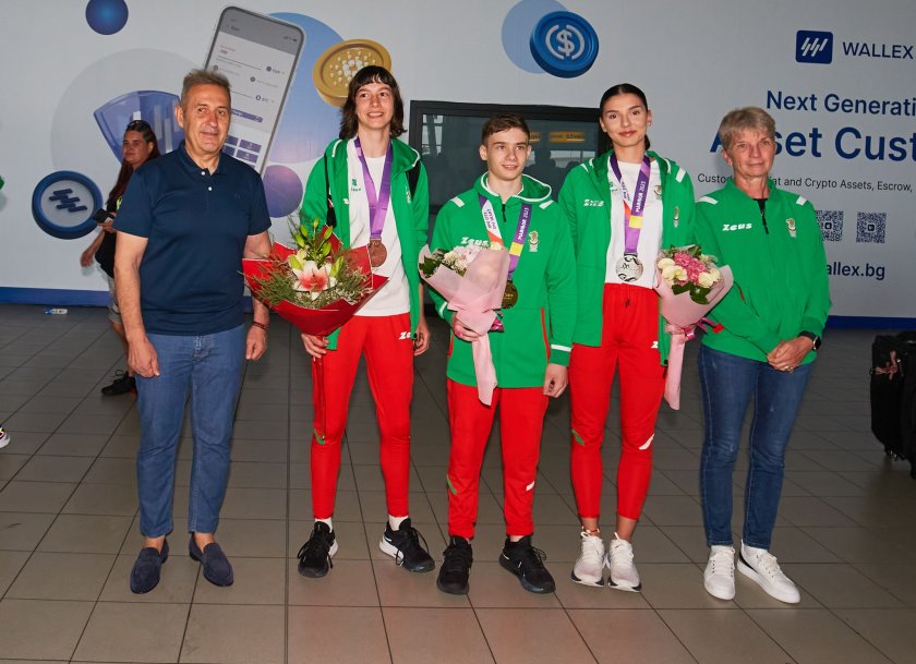 Представители на БОК и ММС приветстваха българските участници на Олимпийския младежки европейски фестивал в Марибор