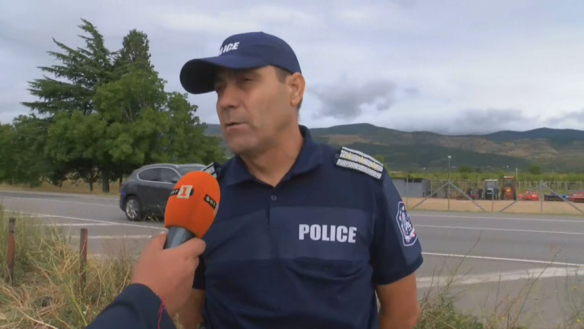 Снимка: След поредната гонка в Сливенско - полицията започна масови проверки на пътя