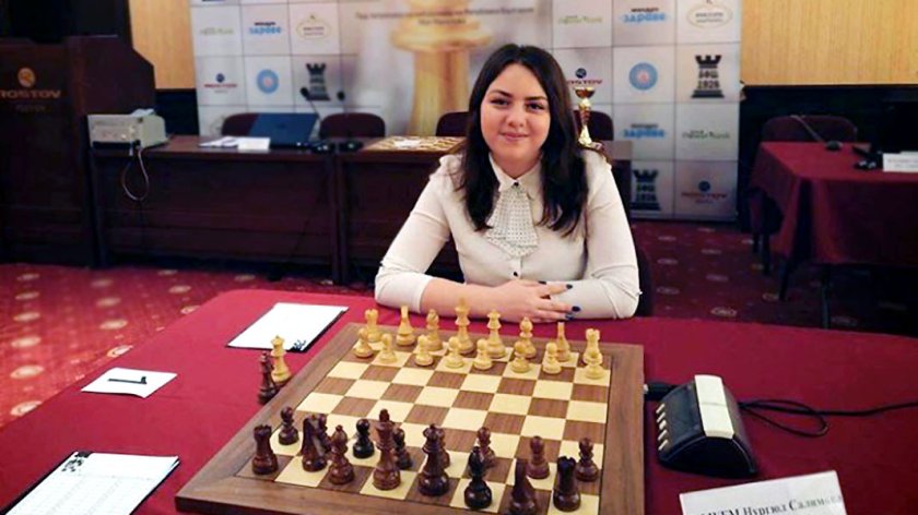 нургюл салимова записа успех първата партия третия кръг световната купа баку чепаринов реми