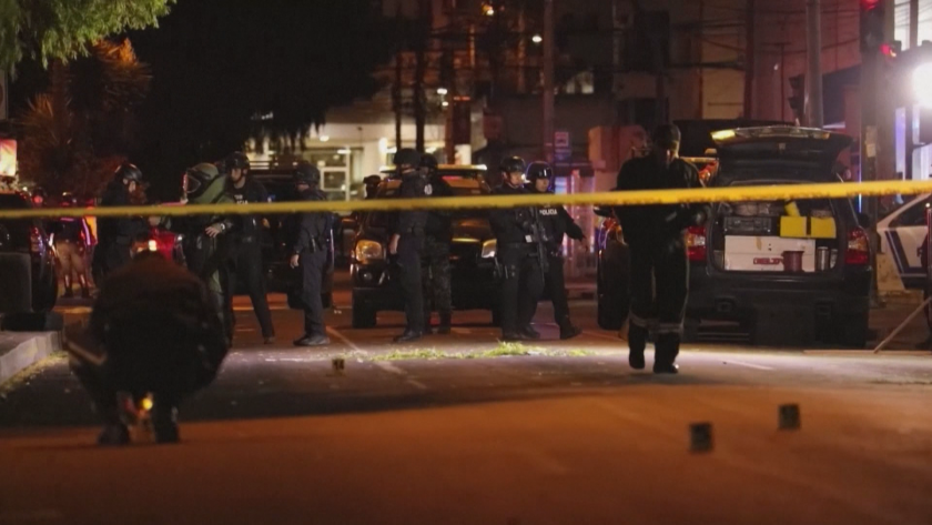 Кандидат за президент на Еквадор беше убит по време на