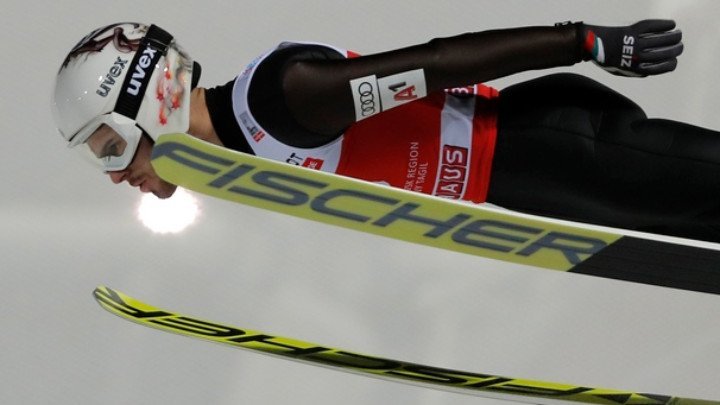 Българският ски скачач Владимир Зографски постигна втората си поредна победа