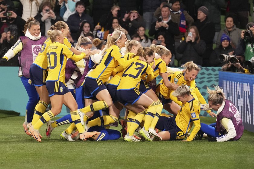 Швеция се класира за 1/4-финалите на световното първенство по футбол