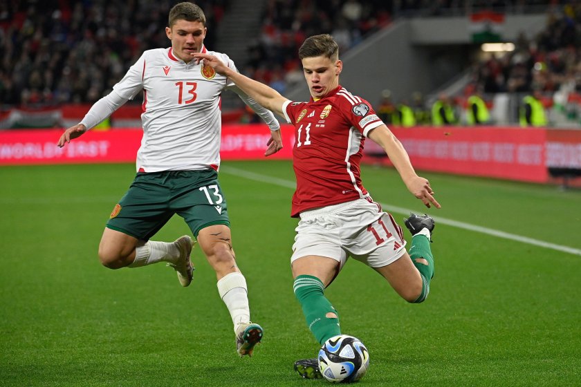 Българският футболен национал Йоан Стоянов се радва, че ще играе